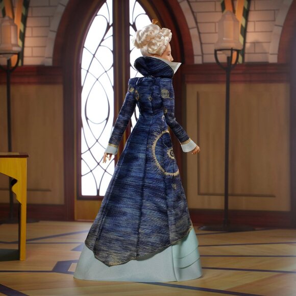 Madam Morrible & Elphaba Limited Edition Barbie doll from movie Wicked - Picture 7 of 9